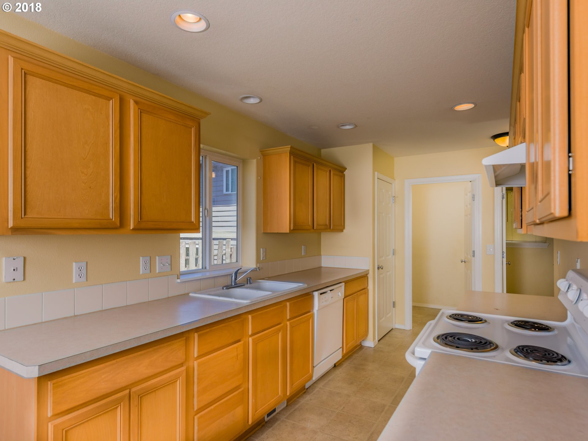 1314 Northeast 167th Street Ridgefield, WA 98642 - Photo 3 of 28