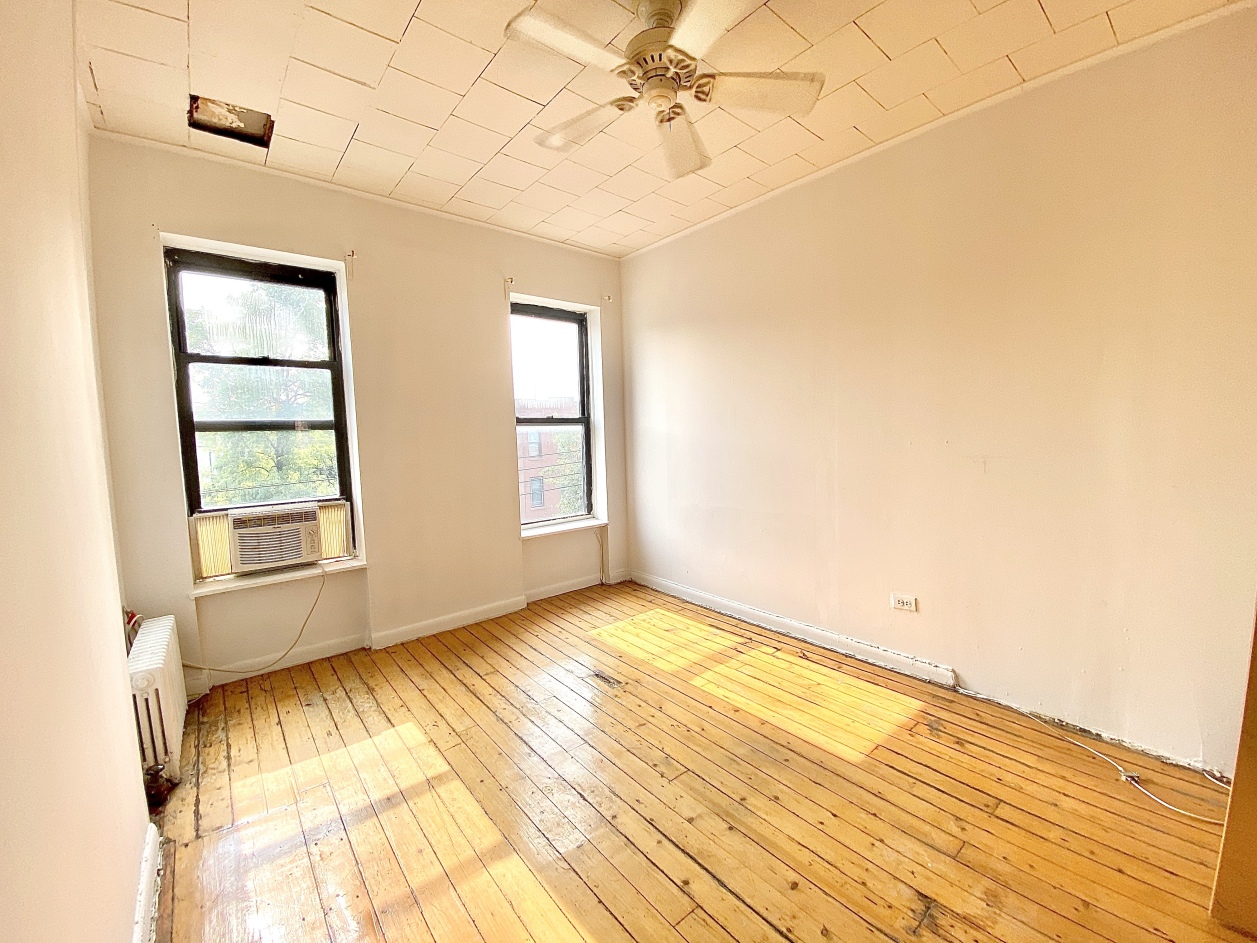 326 Van Brunt Street, Unit 3R Brooklyn, NY 11231 - Photo 2 of 7