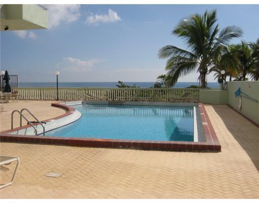 9225 Collins Avenue, Unit 1102 Surfside, FL 33154 - Photo 3 of 5