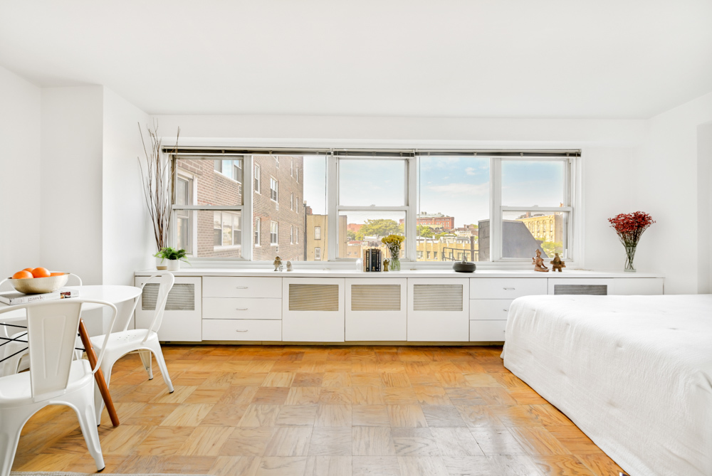 3 Sheridan Square, Unit 6M Manhattan, NY 10014 - Photo 2 of 11