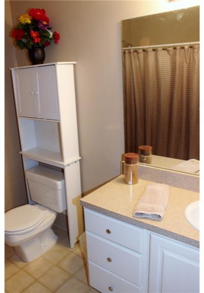 2407 Kenzie Road Pittsburgh, PA 15205 - Photo 12 of 15 Gallery Image 12