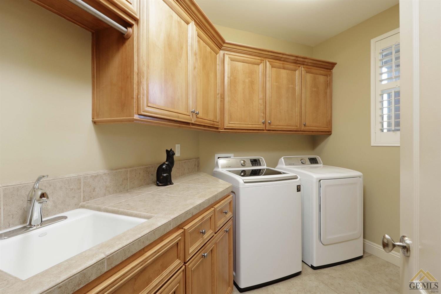 13409 Michaelangelo Drive Bakersfield, CA 93314 - Photo 35 of 40