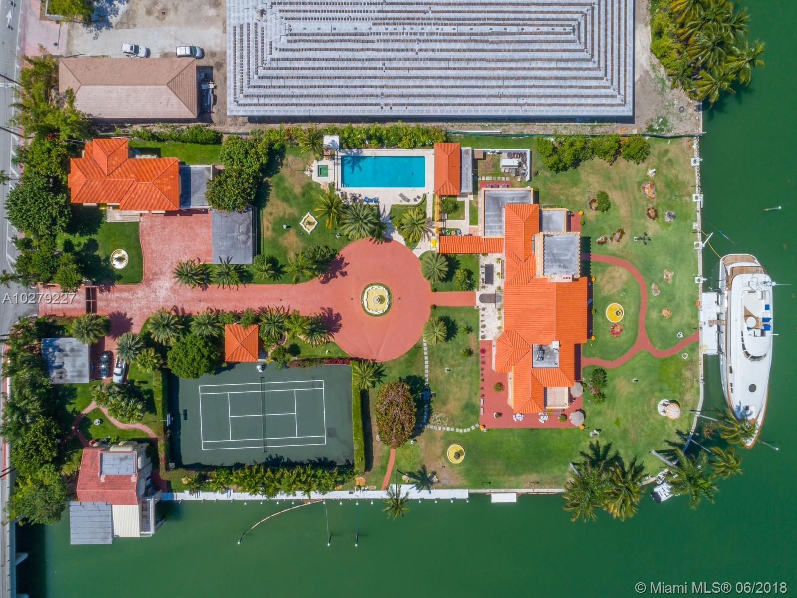 5011 Pine Tree Drive Miami Beach, FL 33140 - Photo 5 of 40