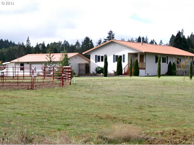 464 Reston Road Tenmile, OR 97481 - Photo 2 of 16