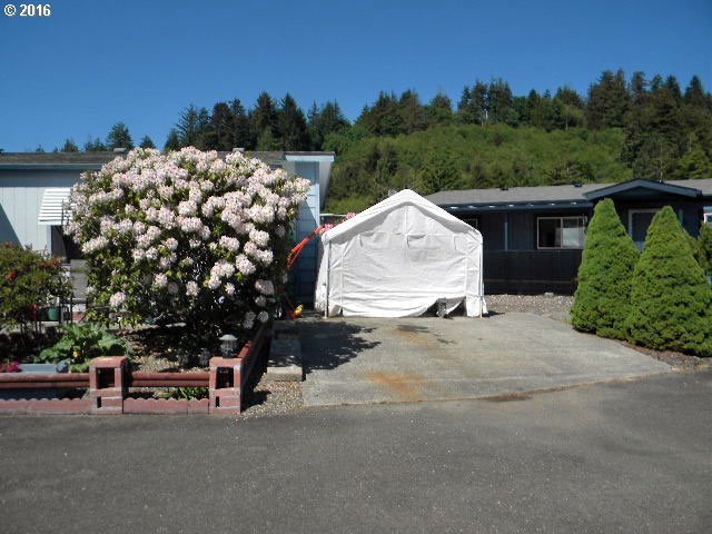100 River Bend Road, Unit SP 87 Reedsport, OR 97467 - Photo 29 of 32