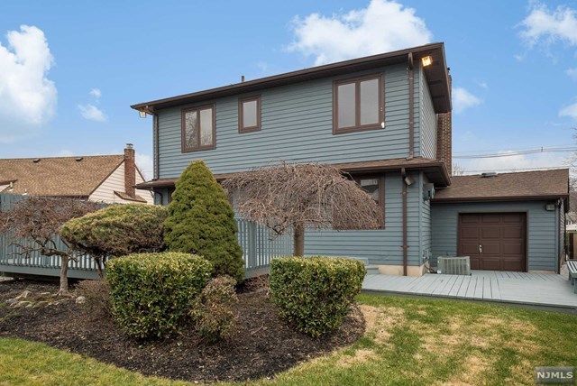 29 Long Valley Road Lodi, NJ 07644 - Photo 24 of 25 Gallery Image 24