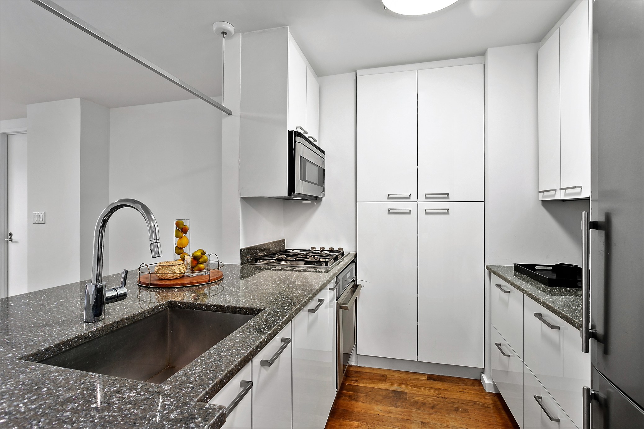 515 East 72nd Street, Unit 3KLMN Manhattan, NY 10021 - Photo 4 of 23