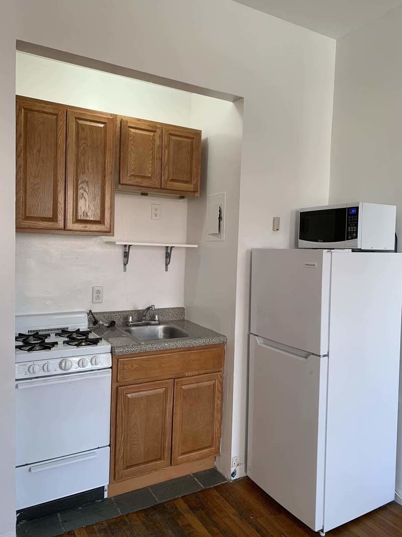 430 East 87th Street, Unit 5F Manhattan, NY 10128 - Photo 3 of 4