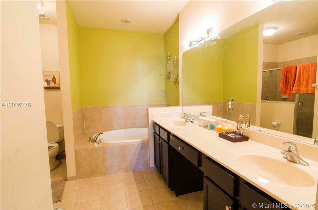 22744 Southwest 92nd Court Cutler Bay, FL 33190 - Photo 11 of 23