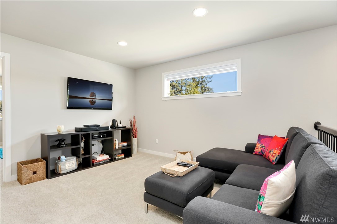 1425 184th Place Southeast Bothell, WA 98012 - Photo 12 of 24