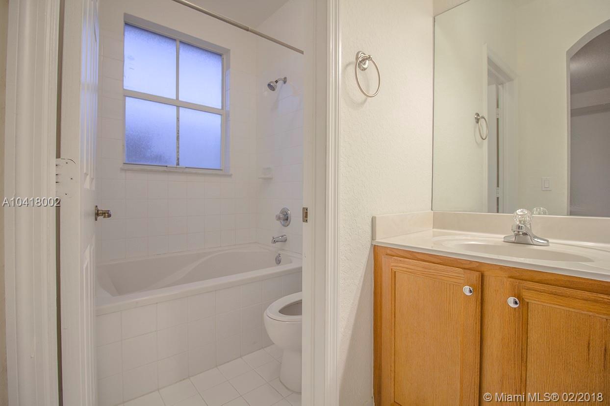 8635 Northwest 112th Path Doral, FL 33178 - Photo 22 of 29