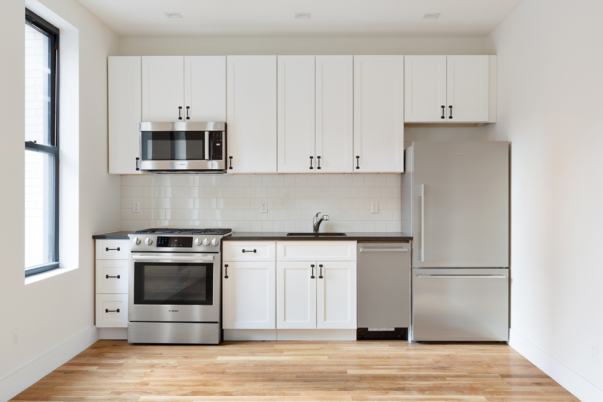 55 East 95th Street, Unit 3A Manhattan, NY 10128 - Photo 2 of 6