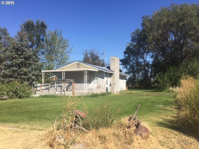 80153 Canal Road Hermiston, OR 97838 - Photo 2 of 15