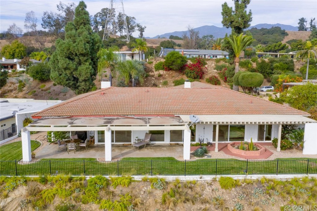 754 Vía Montevideo Claremont, CA 91711 - Photo 27 of 44