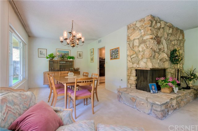 15500 Royal Ridge Road Sherman Oaks, CA 91403 - Photo 11 of 31