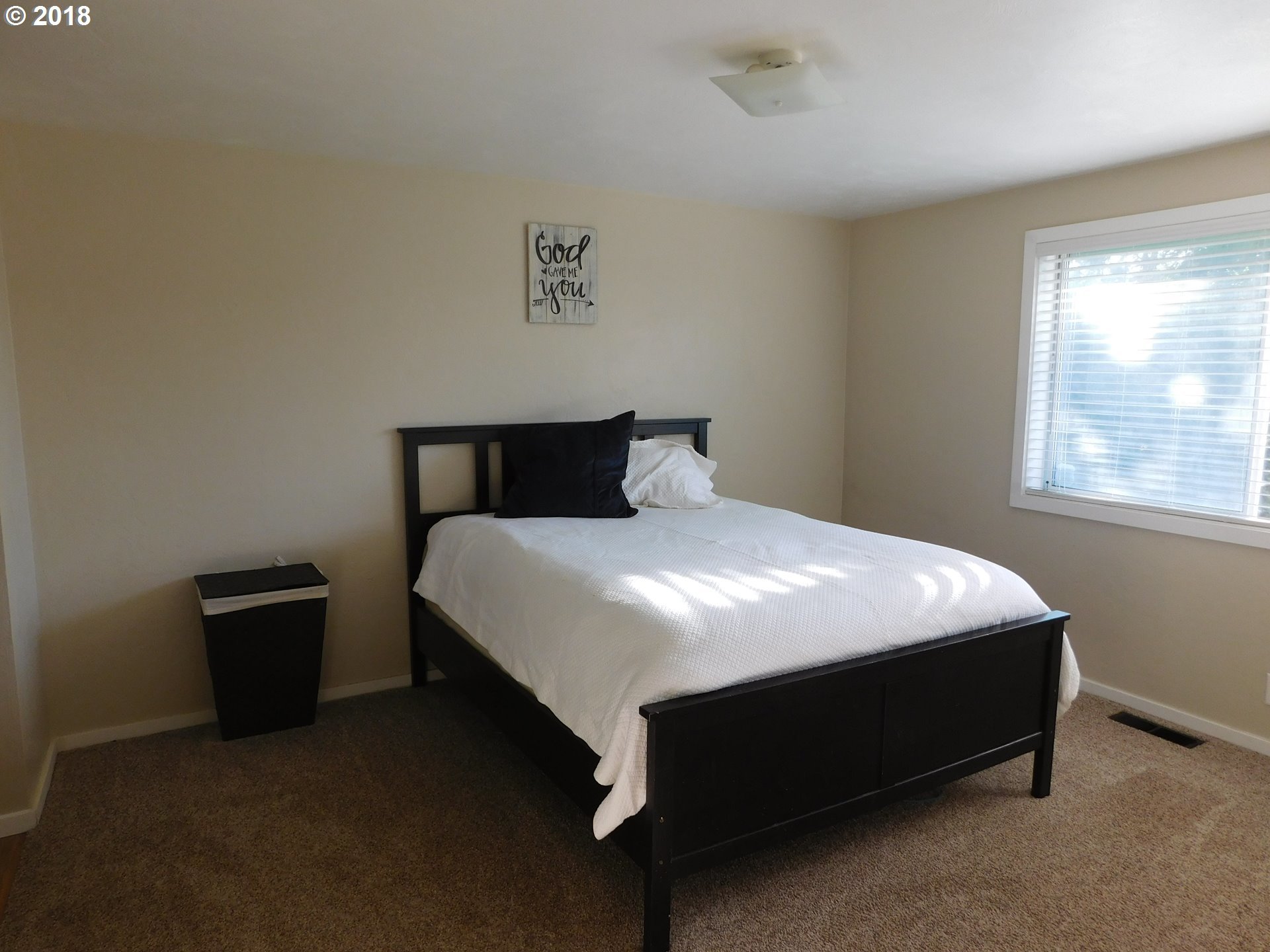 523 Roper Road Eugene, OR 97402 - Photo 13 of 27 Gallery Image 13