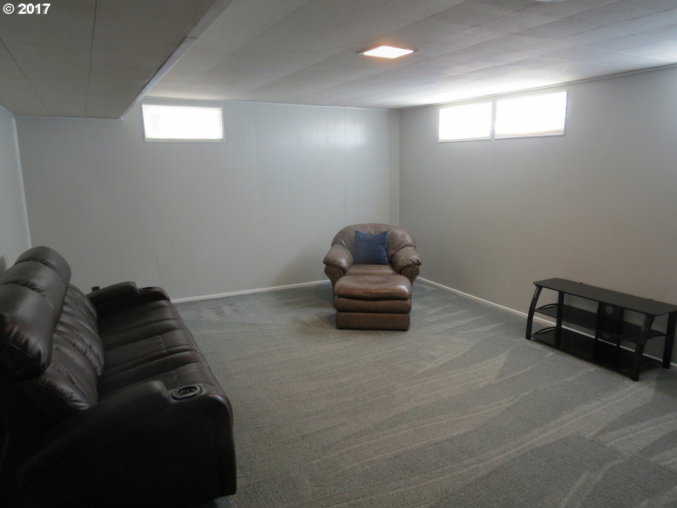 725 Northwest 11th Street Pendleton, OR 97801 - Photo 2 of 18 Gallery Image 2