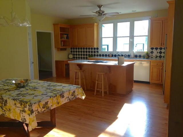 4323 Pyles Road Chapel Hill, TN 37034 - Photo 3 of 30 Kitchen and Breakfast Area