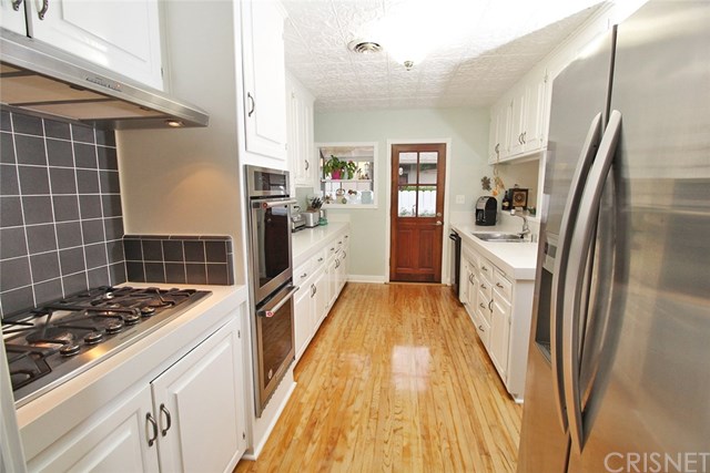 25123 Wheeler Road Newhall, CA 91321 - Photo 4 of 15