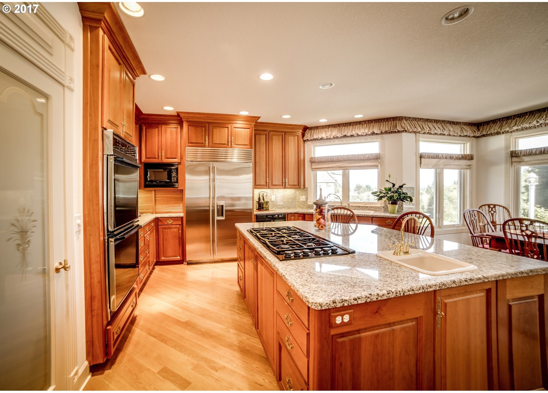 4200 Southeast Augusta Loop Gresham, OR 97080 - Photo 12 of 32 Gallery Image 12