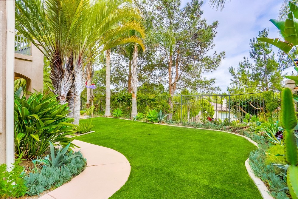 1693 Docena Road Carlsbad, CA 92011 - Photo 22 of 25