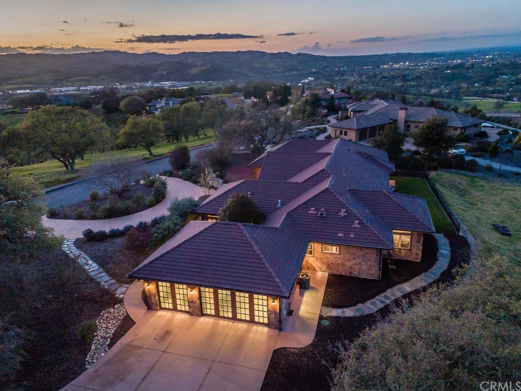 2390 Battering Rock Road Templeton, CA 93465 - Photo 41 of 44