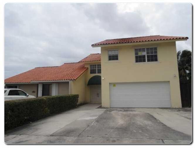 12432 Southwest 11th Terrace, Unit B Miami, FL 33184 - Photo 2 of 19
