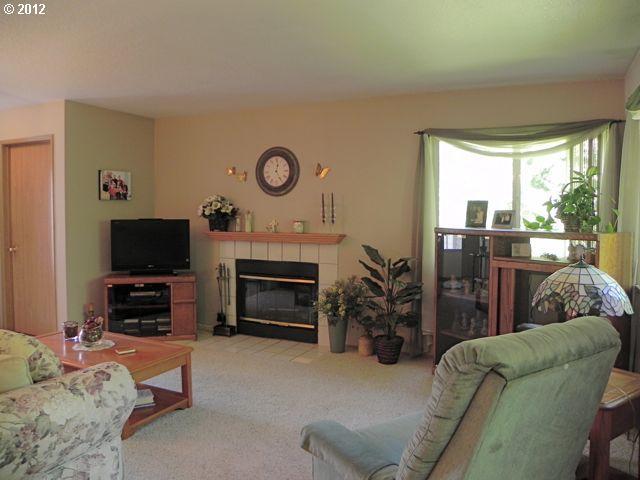 10640 Southwest Davies Road, Unit 20 Beaverton, OR 97008 - Photo 4 of 16 Gallery Image 4