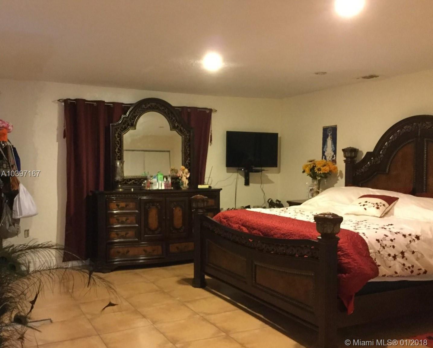 11001 Southwest 56th Street Miami, FL 33165 - Photo 3 of 18
