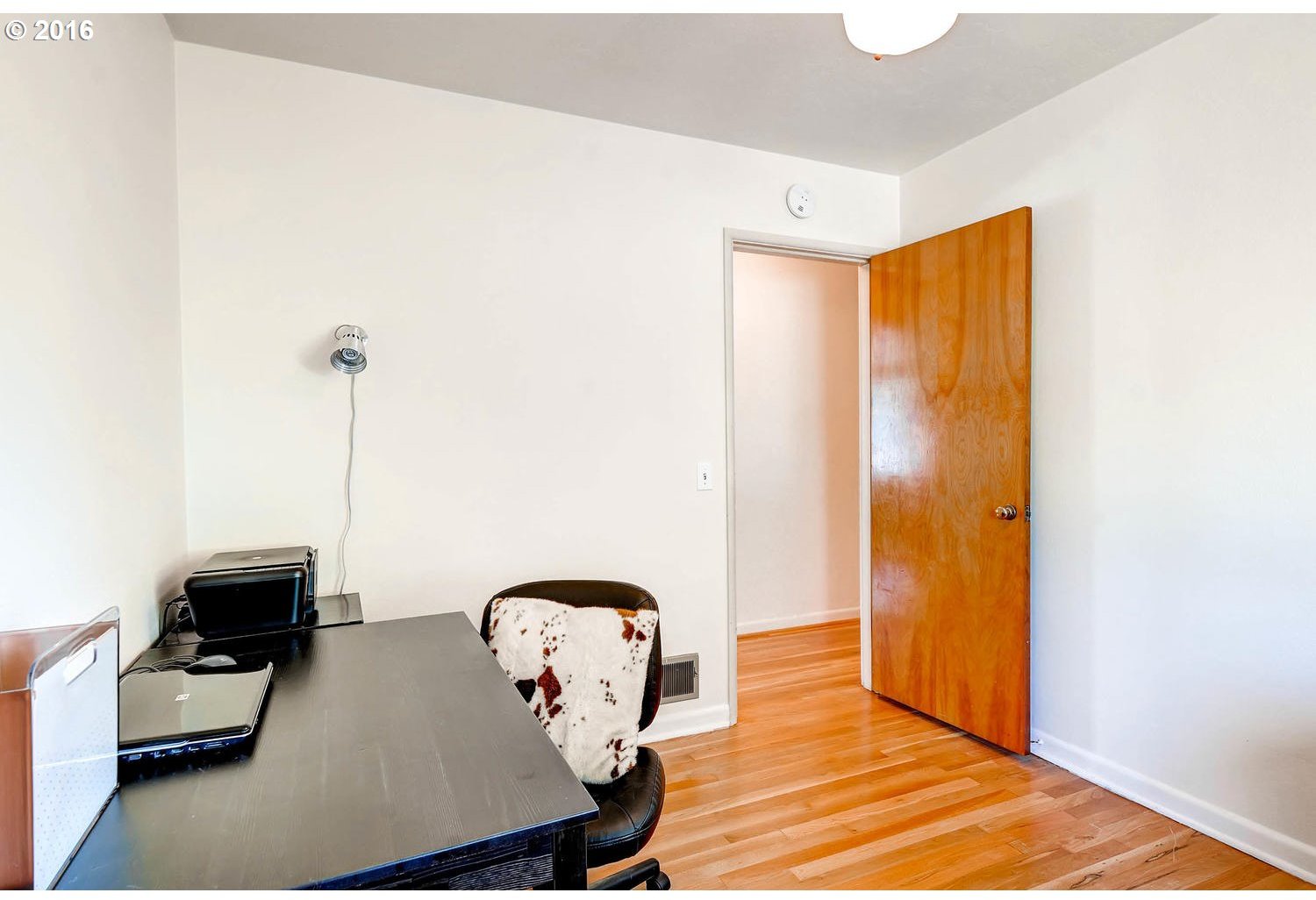 6556 Southwest 47th Place Portland, OR 97221 - Photo 15 of 21 Gallery Image 15