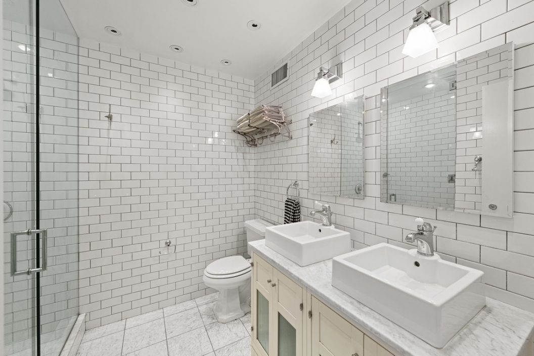 319 East 6th Street Manhattan, NY 10003 - Photo 15 of 26