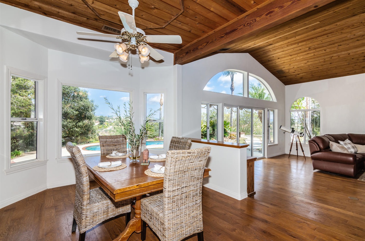 3847 La Canada Road Fallbrook, CA 92028 - Photo 3 of 25