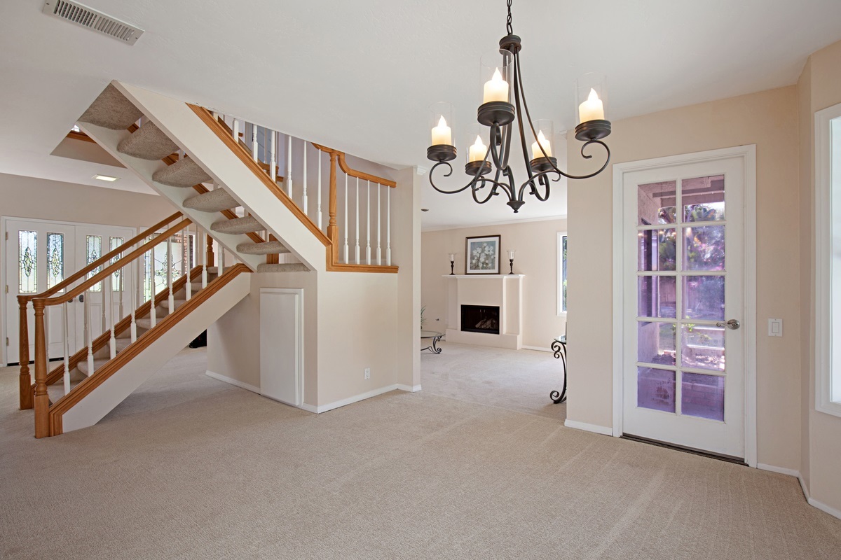 846 Woodside Lane Encinitas, CA 92024 - Photo 9 of 25