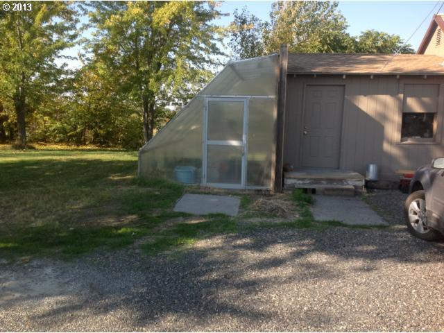33351 East Punkin Center Road Hermiston, OR 97838 - Photo 4 of 16