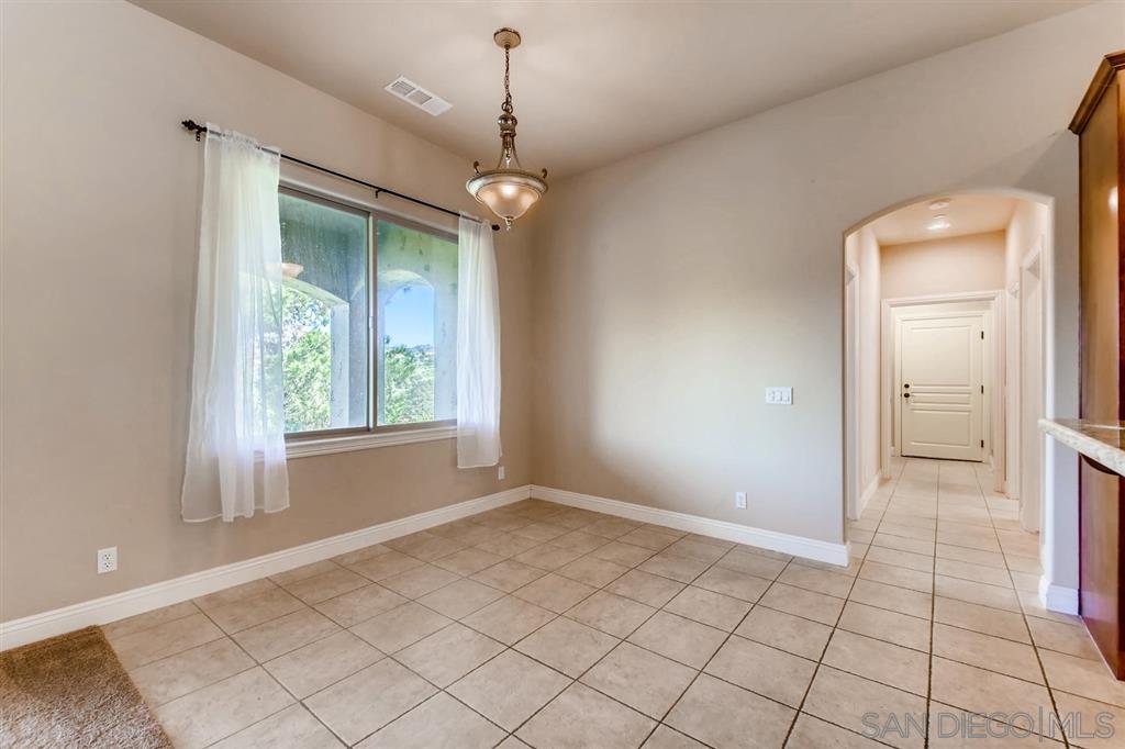 3841 Reche Road Fallbrook, CA 92028 - Photo 10 of 25