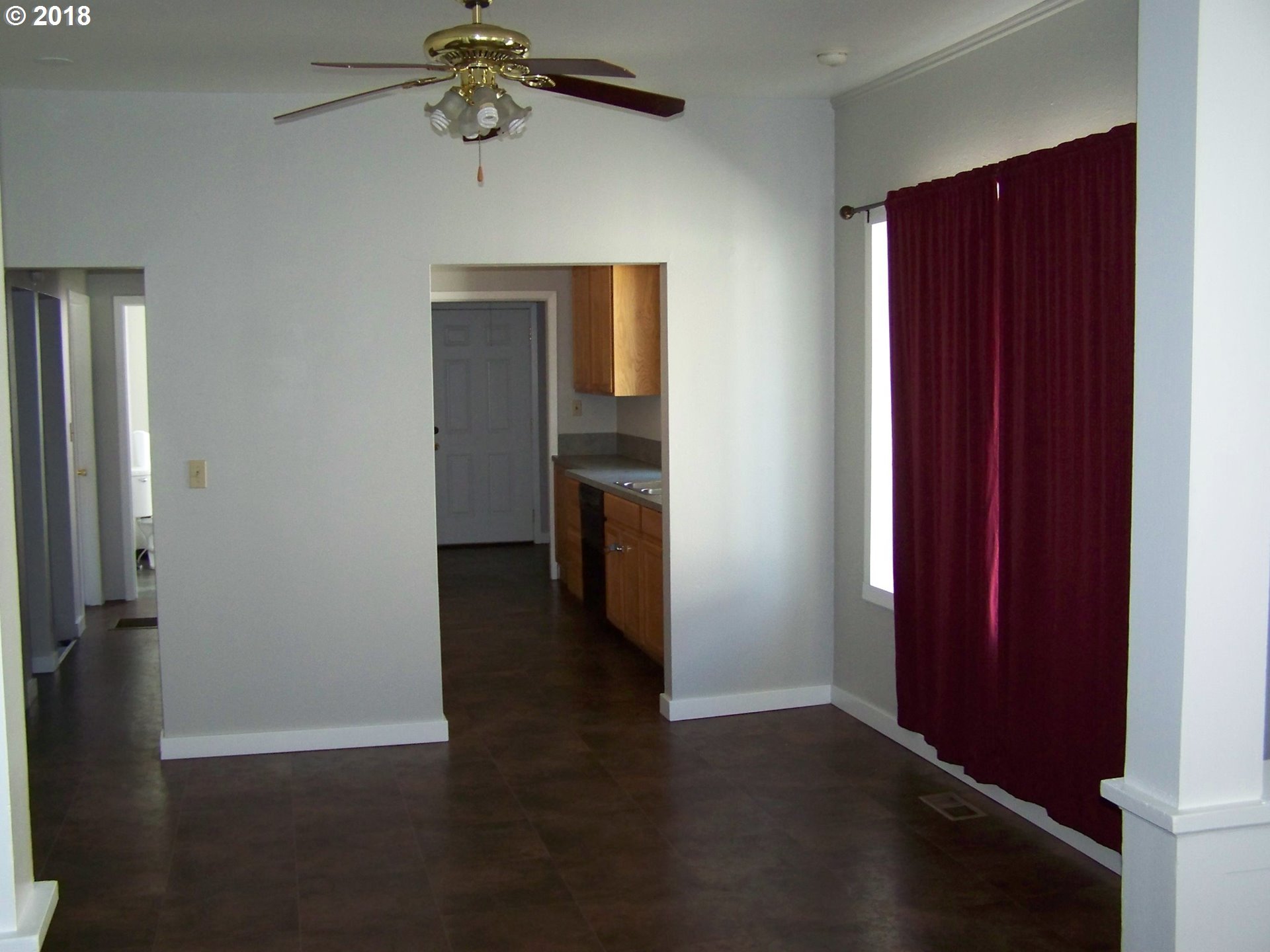 328 Southwest Court Avenue Pendleton, OR 97801 - Photo 8 of 23