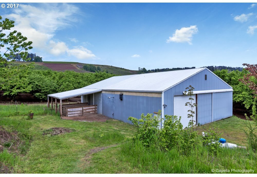 49400 Northwest Hillside Road Forest Grove, OR 97116 - Photo 23 of 32 Gallery Image 23