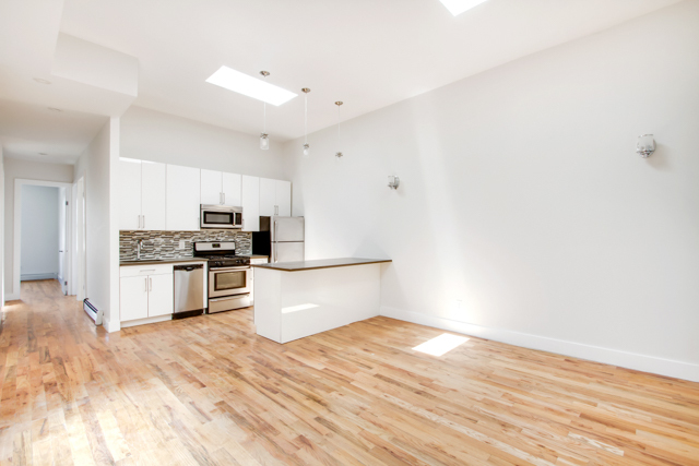 279 Cornelia Street, Unit TWHM Brooklyn, NY 11221 - Photo 3 of 9