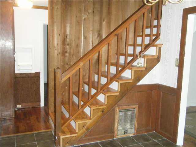 2668 Charles Bryan Road Bartlett, TN 38134 - Photo 15 of 20 Stairway up to 3rd BR w/sm Playrm or Office