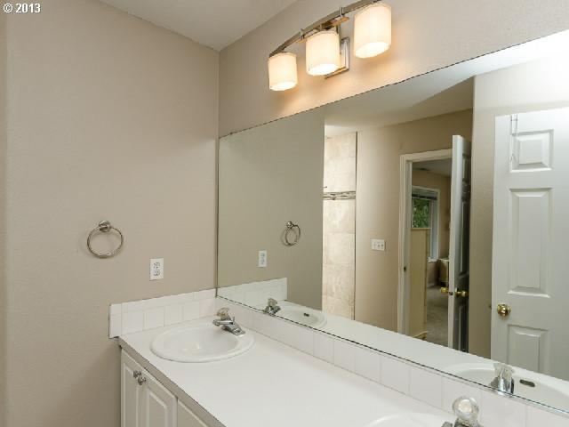 2605 Lewis River Road Woodland, WA 98674 - Photo 7 of 16 Gallery Image 7