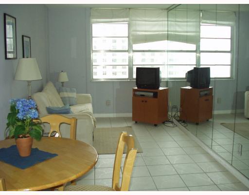 100 Lincoln Road, Unit 1524 Miami Beach, FL 33139 - Photo 5 of 9