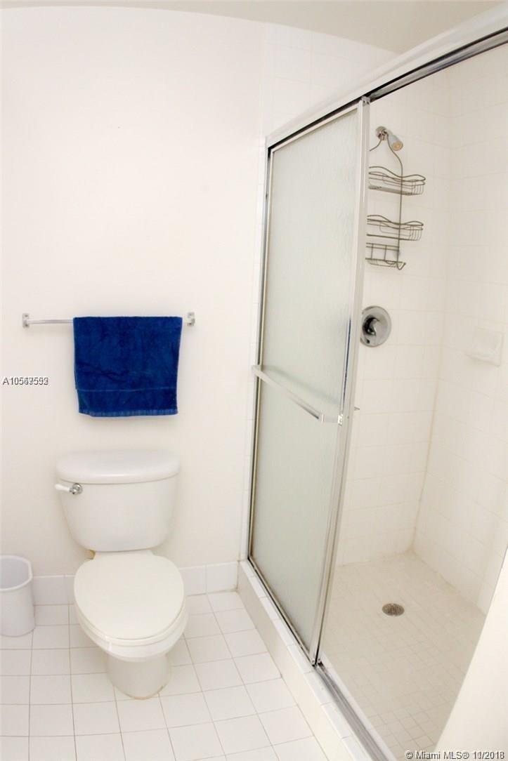 2011 Renaissance Boulevard, Unit 304 Miramar, FL 33025 - Photo 11 of 27