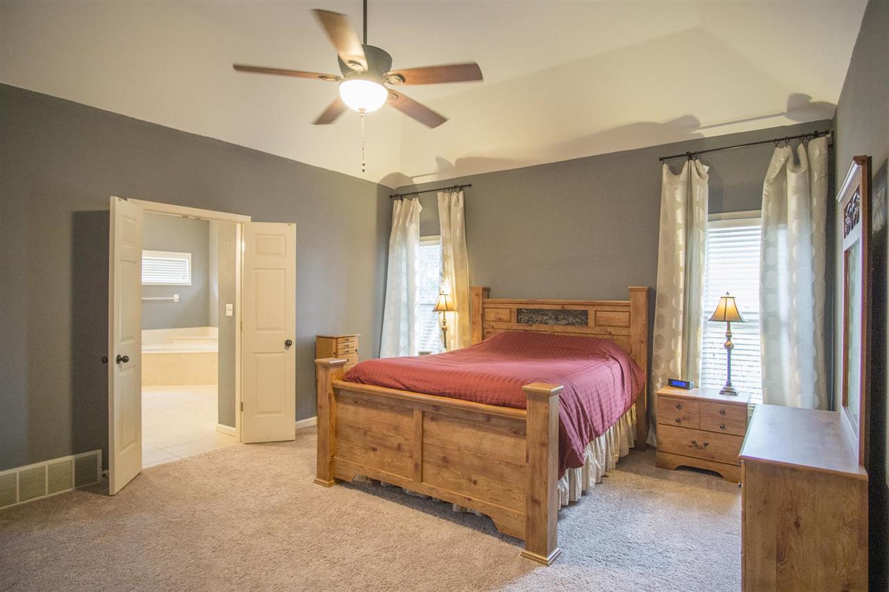 1103 Macon Ridge Drive Collierville, TN 38017 - Photo 12 of 21 Gallery Image 12