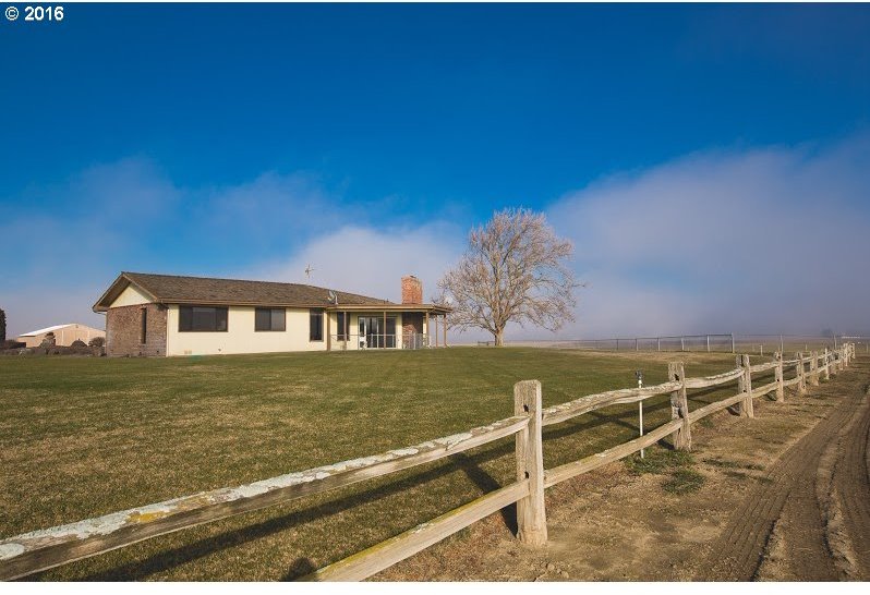 85102 Butler Grade Road Milton Freewater, OR 97862 - Photo 7 of 32