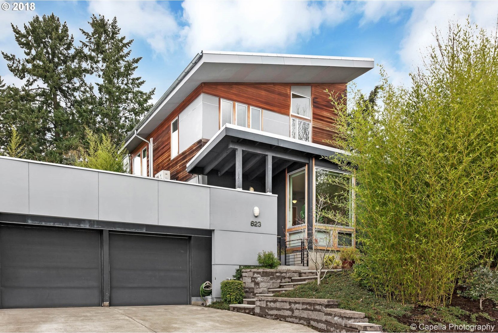 623 Southwest Orchid Street Portland, OR 97219 - Photo 1 of 32 Gallery Image 1