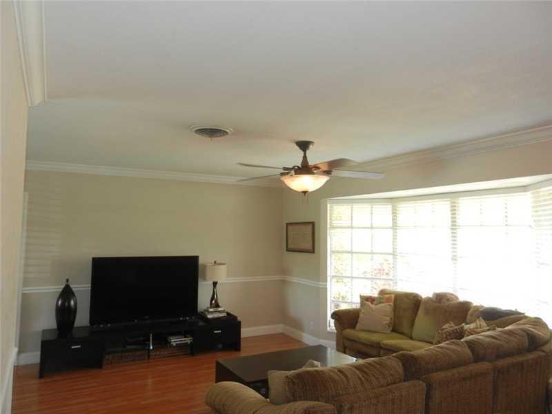 995 Southwest 13th Drive Boca Raton, FL 33486 - Photo 15 of 35