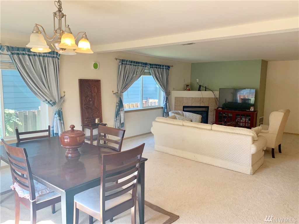 4012 152nd Place Southeast Bothell, WA 98012 - Photo 6 of 16