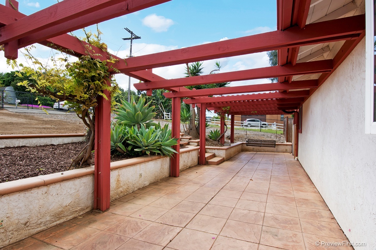 2541 Majella Road Vista, CA 92084 - Photo 22 of 25 Gallery Image 22