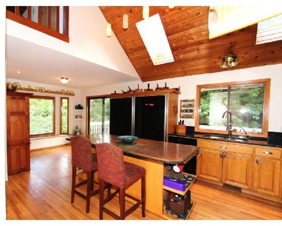21290 Southwest Chapman Road Sherwood, OR 97140 - Photo 5 of 15 Gallery Image 5