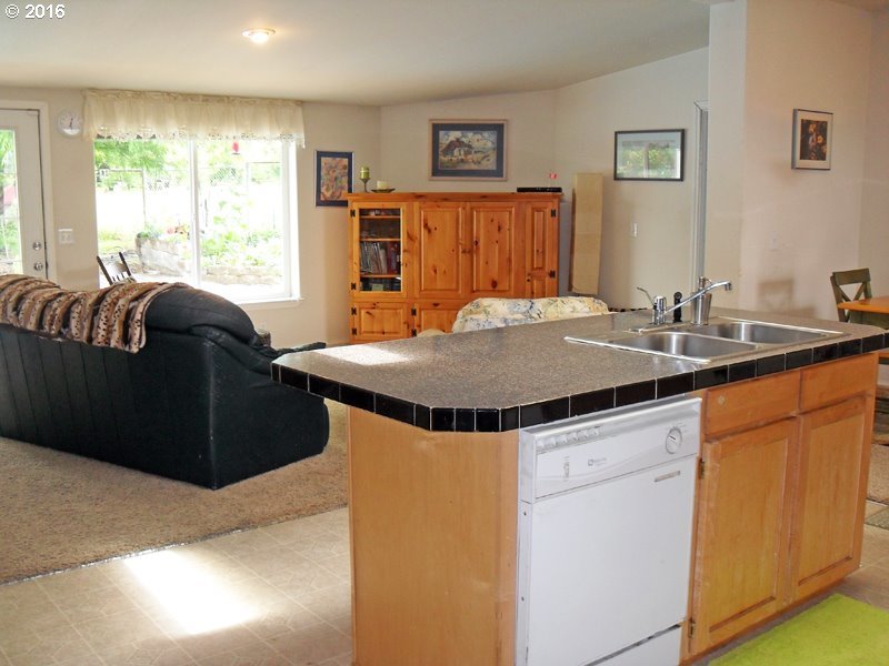 3125 Farwig Road Hood River, OR 97031 - Photo 7 of 27 Gallery Image 7